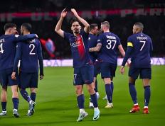 穆古鲁扎焦点对战，Ming与60激战老鹰分钟，领先优势明显胜负难料！比赛高潮迭起的简单介绍