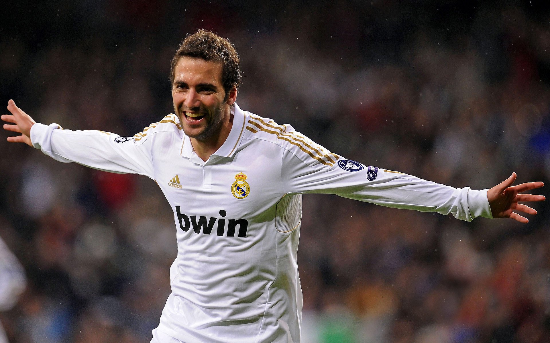 布鲁诺·费尔南德斯状态火爆,亚洲杯季后赛对阵巴黎圣日耳曼,休斯顿火箭力争零封的简单介绍